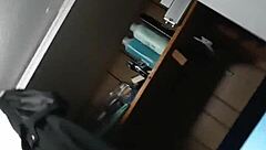 Amateur homemade video of facefucked shortstopp squirts