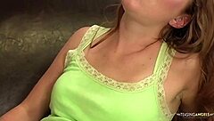 Picking Up Laveah Rewards Him With Trimmed Pussy