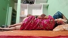 Aunty Has Private Sex With Lover At Oyo Hotel