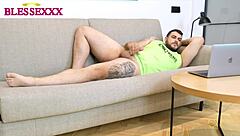 Straight guy wakes up aroused and masturbates with Magic Javi