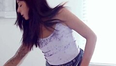 Teen gets pussy stuffed by uncle