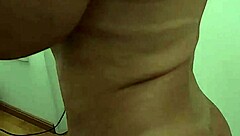 Andressa Sanchez prepares backstage with dirty talk