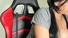 i insert a huge apple in the video