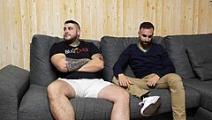 mi amigo hetero me folla el culo por primera vez