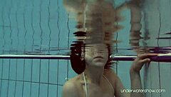 roxalana swims naked showing tight pussy