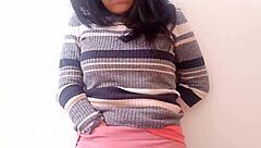 Mexican college girl pleases herself outdoors