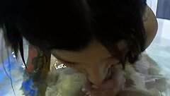 i seduced her in jacuzzi. she deepthroated my big cock.