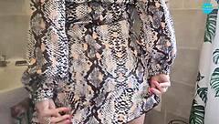 Sexy milf gives lap dance in toilet.