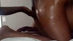 Do you love this good pussy getting creampied?