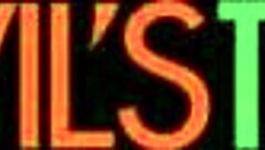 tifanny starr in pantyhose gets her ass fucked hard by shemale