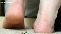 alternative girl teases and crushes flea people