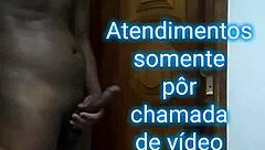 Puto magrinho pirocudo do rio de janeiro esperando sua vez pra entrar no guarto er fuder a casada
