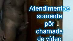 Puto magrinho pirocudo do rio de janeiro esperando sua vez pra entrar no guarto er fuder a casada