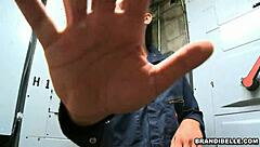 Brandi Belle seduces the maintenance man in her bra.