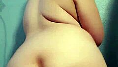 shaking pawg ass while smoking.