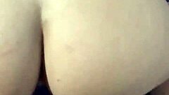 I find my stepsister masturbating her pussy and give her cum on her big ass