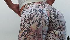 I watch hot blonde rip leggings over her big butt and pussy