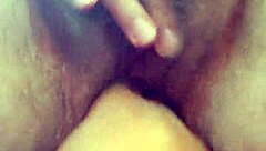 bankchix wife cums with pussy full