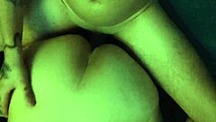 But aunt, how you shake that ass!