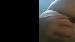 Russian teen Nadejda Kravchenko masturbates on webcam, who is she?