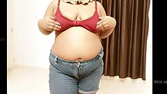 The Mysterious Mumbai Girl Wanders Through Bustling Streets, Discovering Hidden Gems