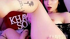 Khavesot, the Chilean beauty, flaunts her skills in straddling and pleasure-making
