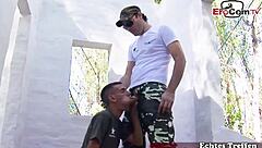 Schwuler Outdoor Anal Fuck in Forest with Thin Ass Slut Bareback