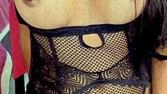 Excited little pervert watches voyeur scene with big cock