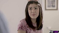 oh no ohhhhh teen wets herself kendra spade pissing pants