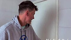 My husband arrived stressed from work, and I helped him relax with a delicious blowjob, Fabrício Lorenço