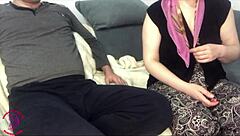 Young blonde amateur gives handjob and gets cumshot in Turkish porn