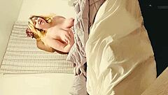 Young Starbrazy Plugs Her Big Ass With Buttplug