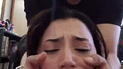 me chama de putinha e fode a minha bucetinha gemendo alto pedindo rola