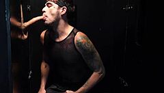 wanna see this straight guy at the glory hole?