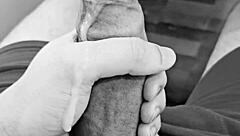 Novinho says, i'm cumming so good as a cute twink