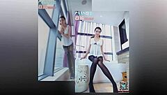 Nhung-Hot-Girl-Xinh-Dep-Nong-Lam-Toi-Them-Khat-Ban-Thi-Sao-1