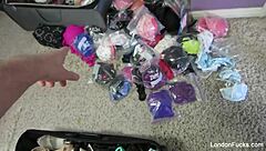 London Keyes and Mia Lelani Tease Big Tits