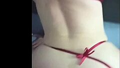 la rubia española me encanta ponerme a cuatro patas en el sofá