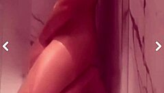 I shave my wet pussy and enjoy a steamy bath