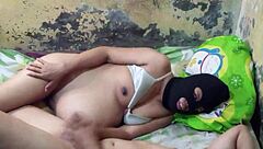 Malaysian teen aunt gives blowjob to indonesian wife in vagina sex