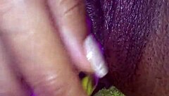 Oh wow! This college student masturbates intensely in her dorm room!