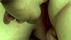 Pale bbw dribbling squirt from pussy play
