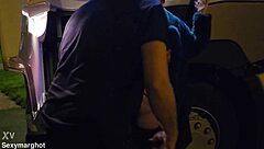 je drague et baise avec un routier sur un parking au bord dune autoroute