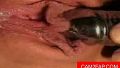 watch girl masturbate pussy in porn video