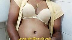 Indian Sexy Crossdresser Lara Dsouza Video!