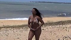 fio dental shows pussy on porto seguro beach