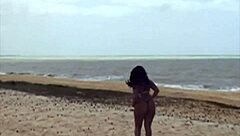 fio dental shows pussy on porto seguro beach