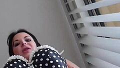 Giantess Kenna Crushes Slave With Feet