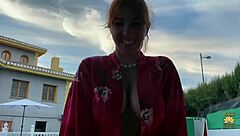 mujer tetona blows me in the pool while friend watches