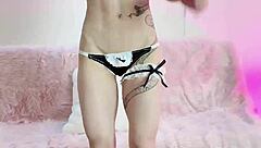 cute asian muscle girl peachycatsnack flexes and flashes in maid outfit 😍